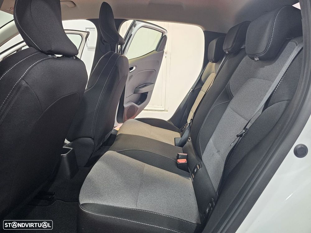 Renault Clio 1.0 TCe Evolution - 13