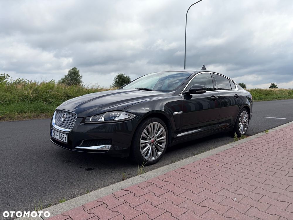 Jaguar XF 3.0 T AWD Luxury - 9