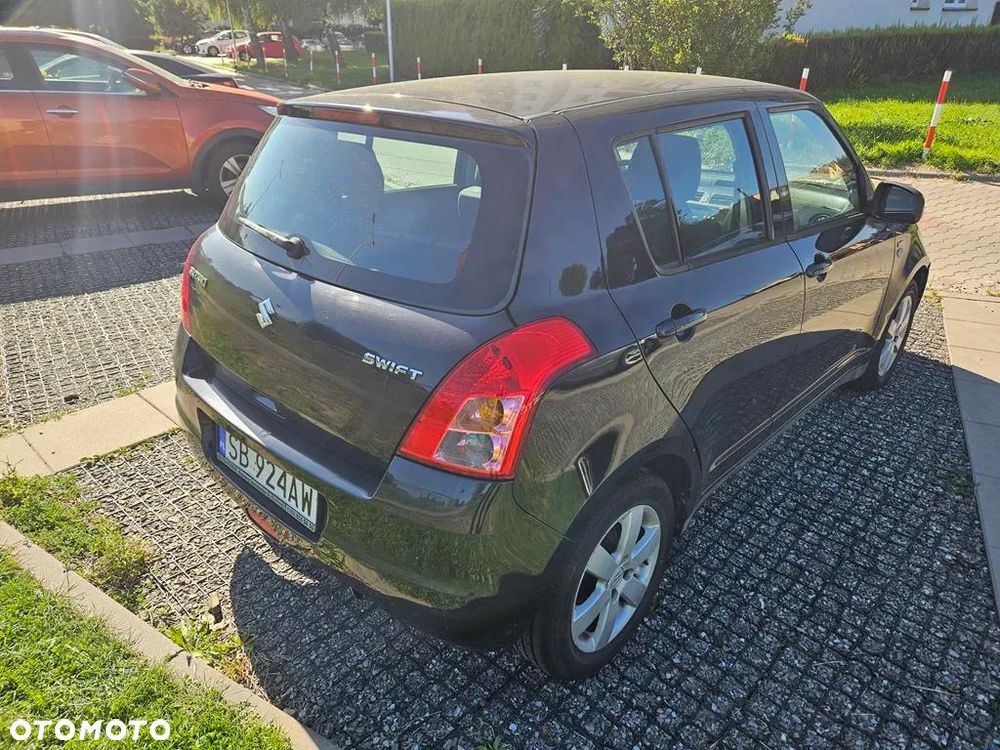 Suzuki Swift 1.3 DDiS GLX / Comfort - 3
