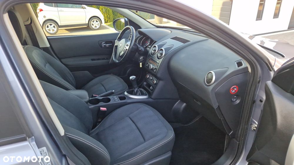 Nissan Qashqai 1.6 Tekna - 8