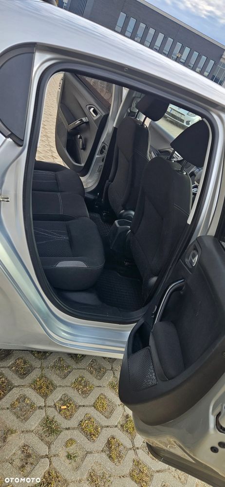 Peugeot 208 1.4 HDi Business Line - 11