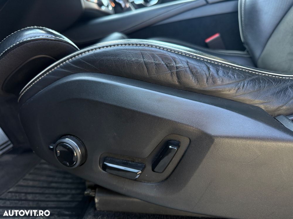 Volvo XC 90 D5 AWD Geartronic RDesign - 10