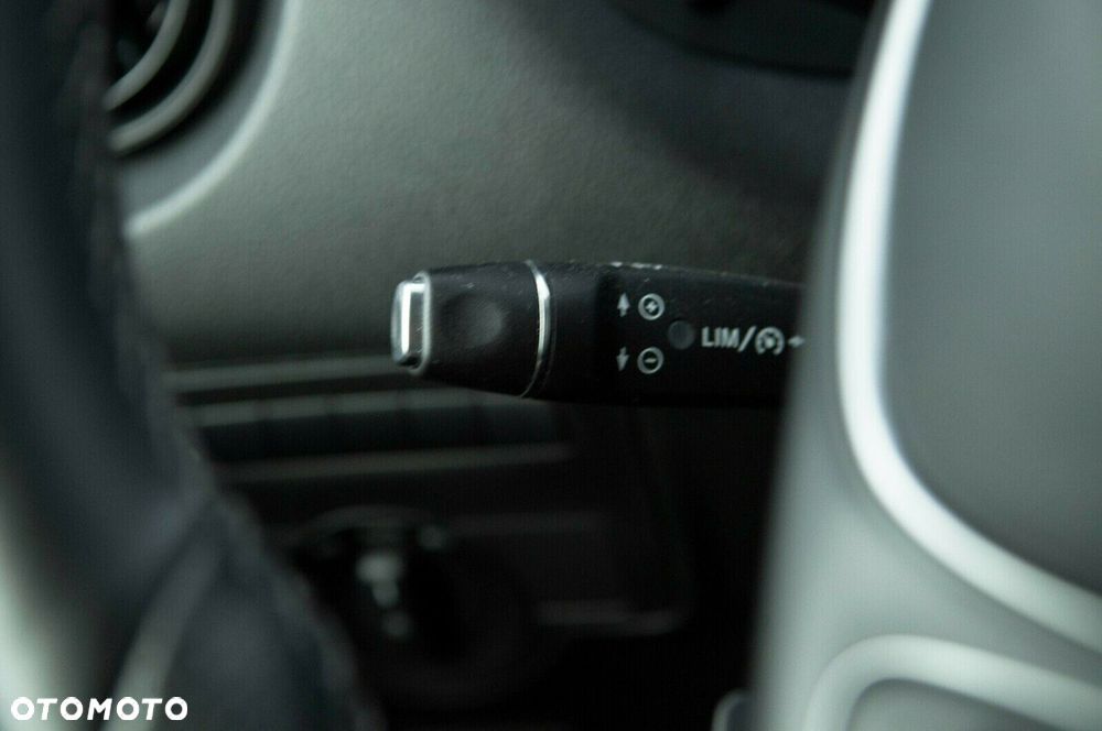 Mercedes-Benz Vito - 20