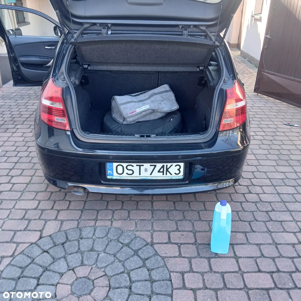 BMW Seria 1 118d DPF - 8