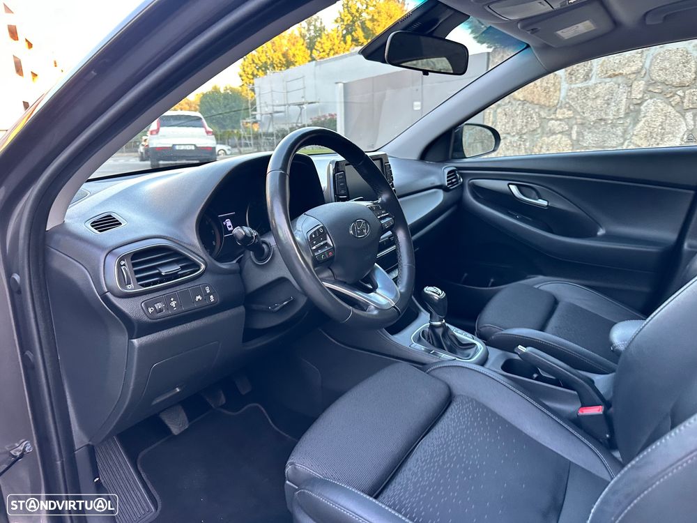 Hyundai i30 Fastback 1.0 T-GDi Style - 32