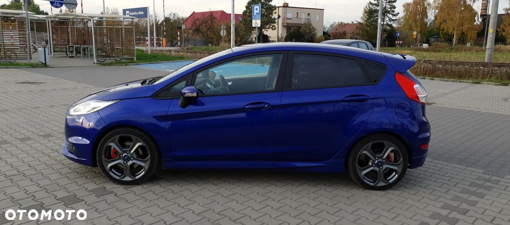 Ford Fiesta ST2 - 7