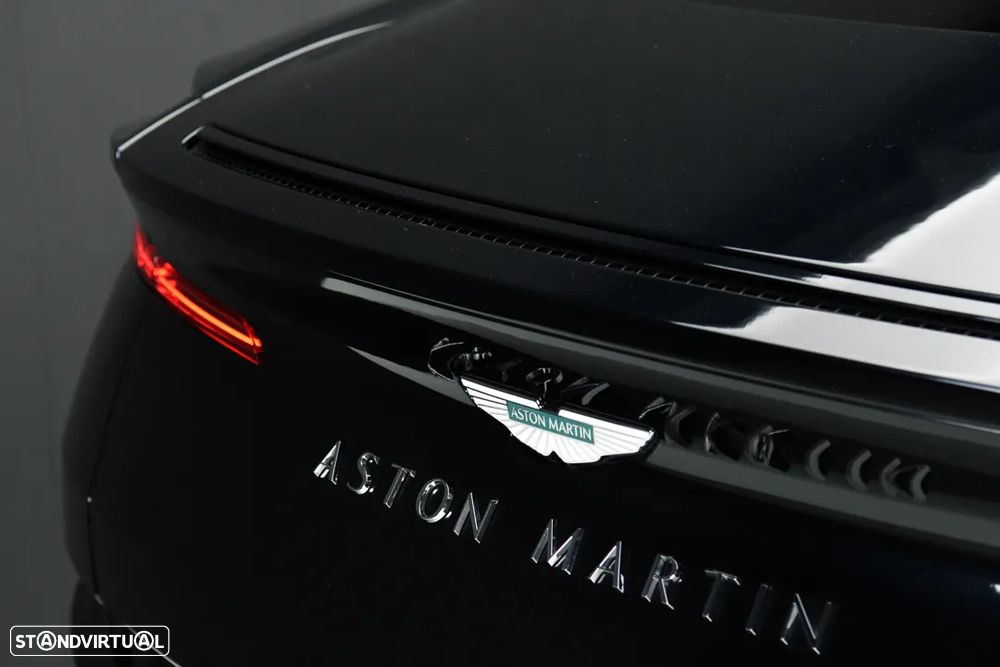 Aston Martin DB12 Coupé V8 - 12