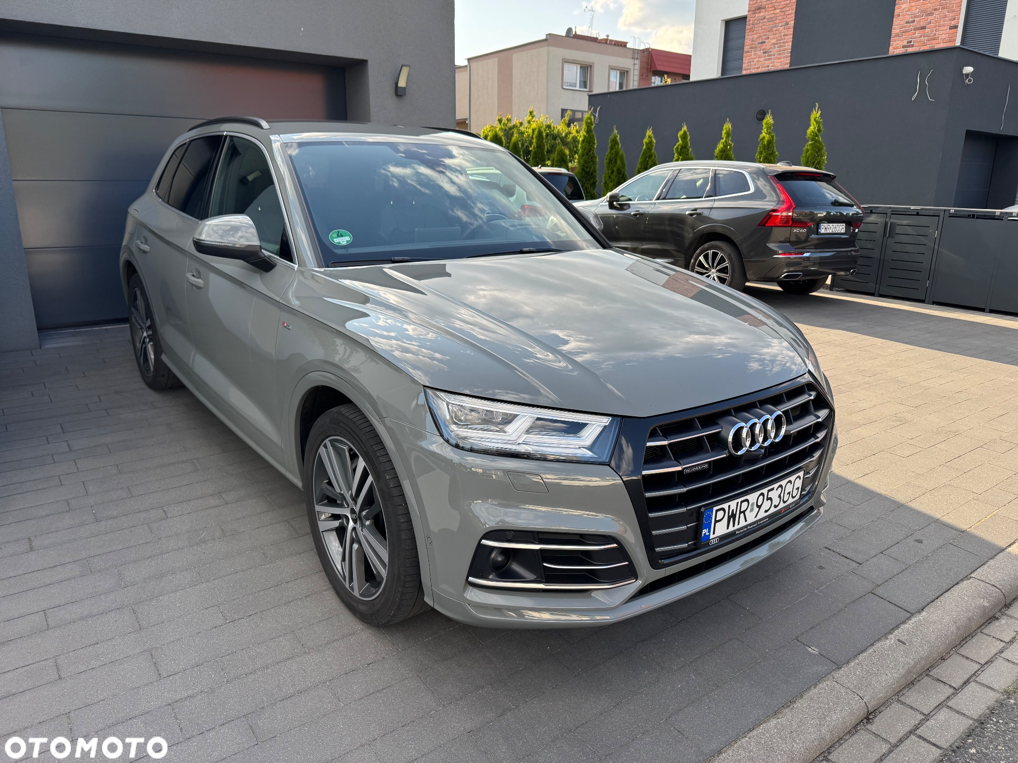 Audi Q5 55 TFSI e Quattro S tronic - 4