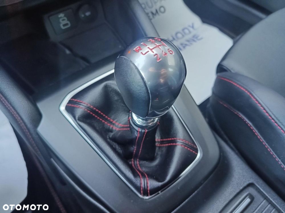 Ford Focus 2.3 EcoBoost ST X - 29