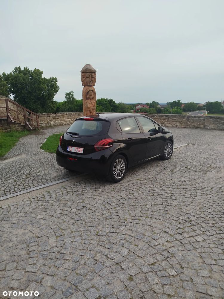 Peugeot 208 1.2 PureTech Access - 4