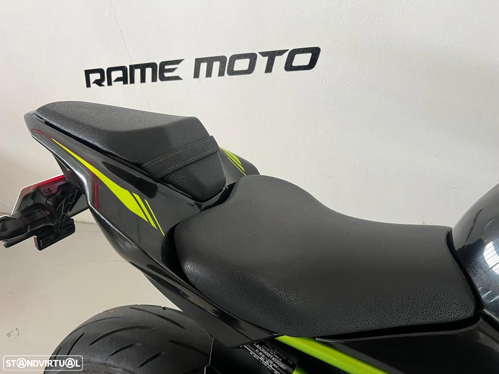 Kawasaki Z 900 - 14