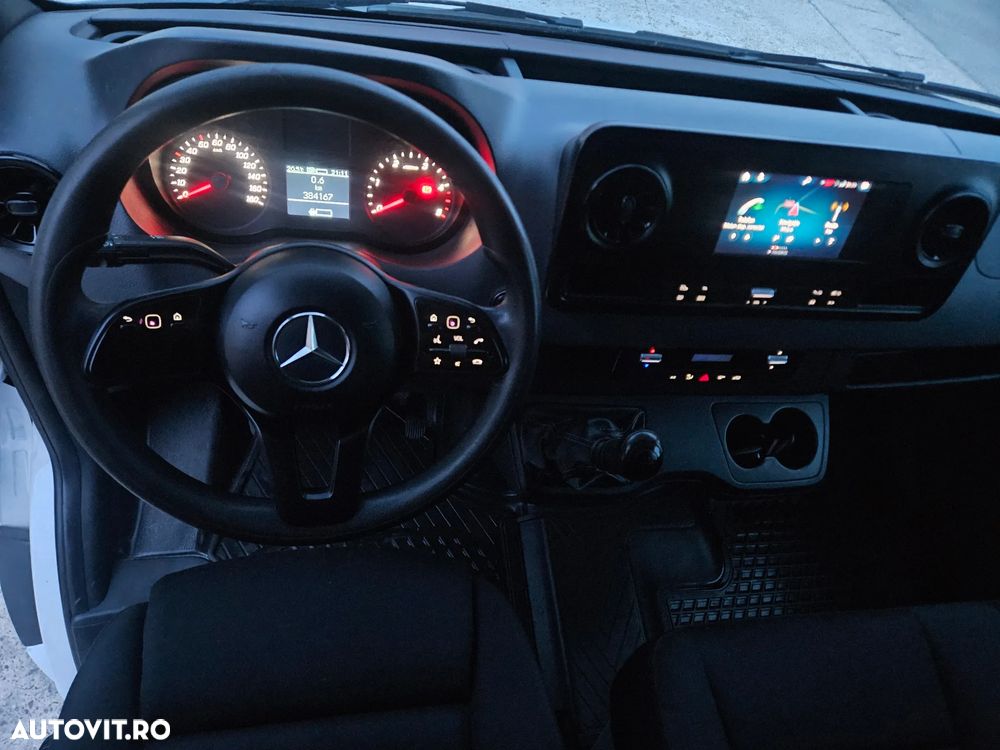 Mercedes-Benz Sprinter 316 - 9