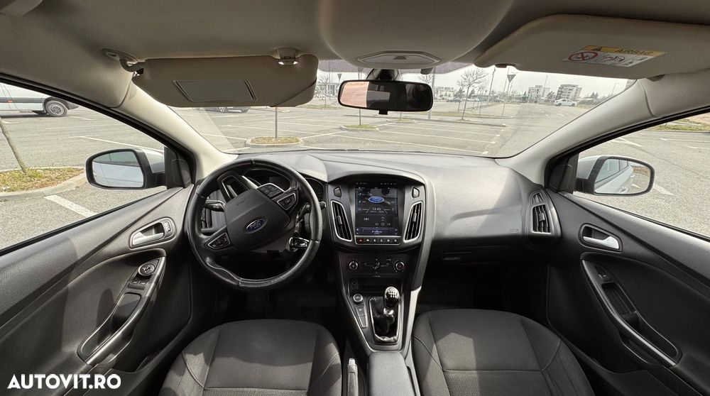 Ford Focus 1.5 TDCi DPF Start-Stopp-System Trend - 15