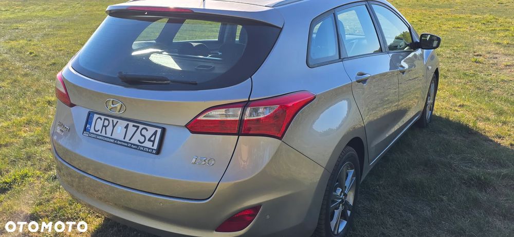 Hyundai i30 1.6 Style - 10