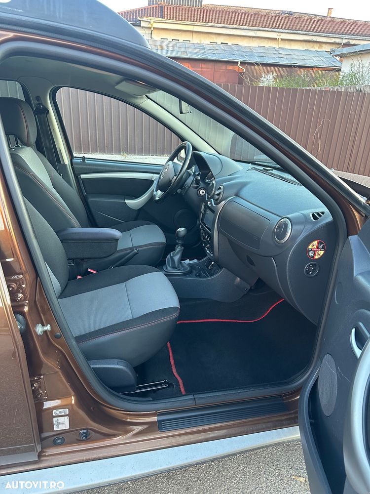 Dacia Duster dCi 110 FAP 4x2 Prestige - 8