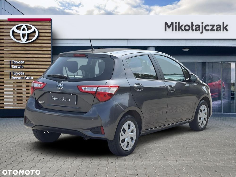 Toyota Yaris - 3