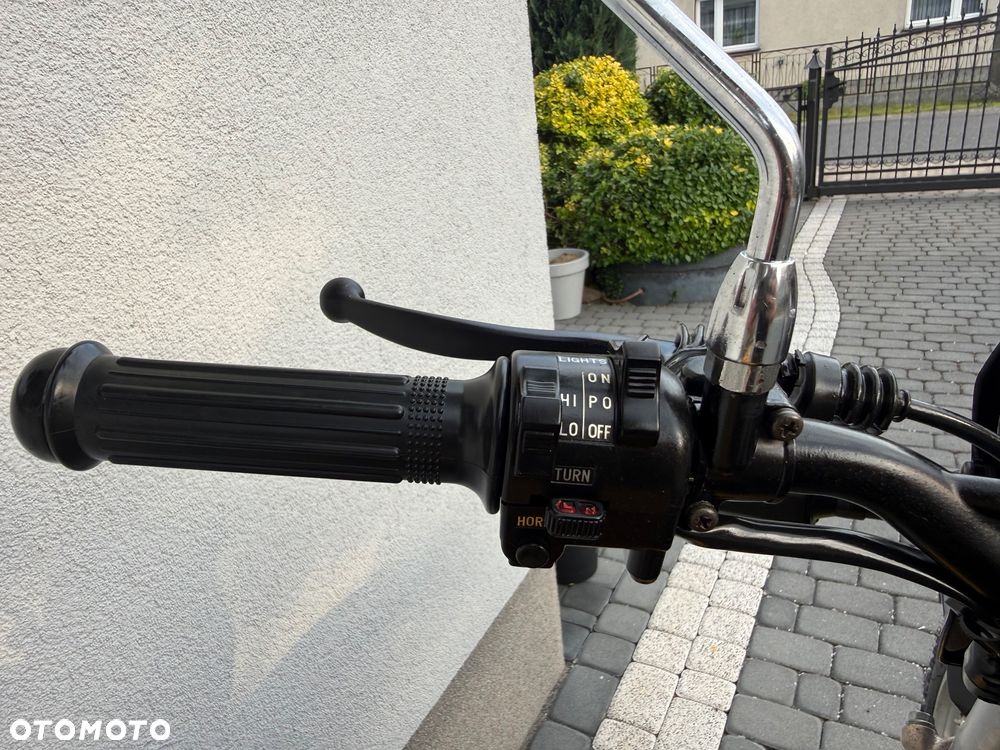 Yamaha XT - 24