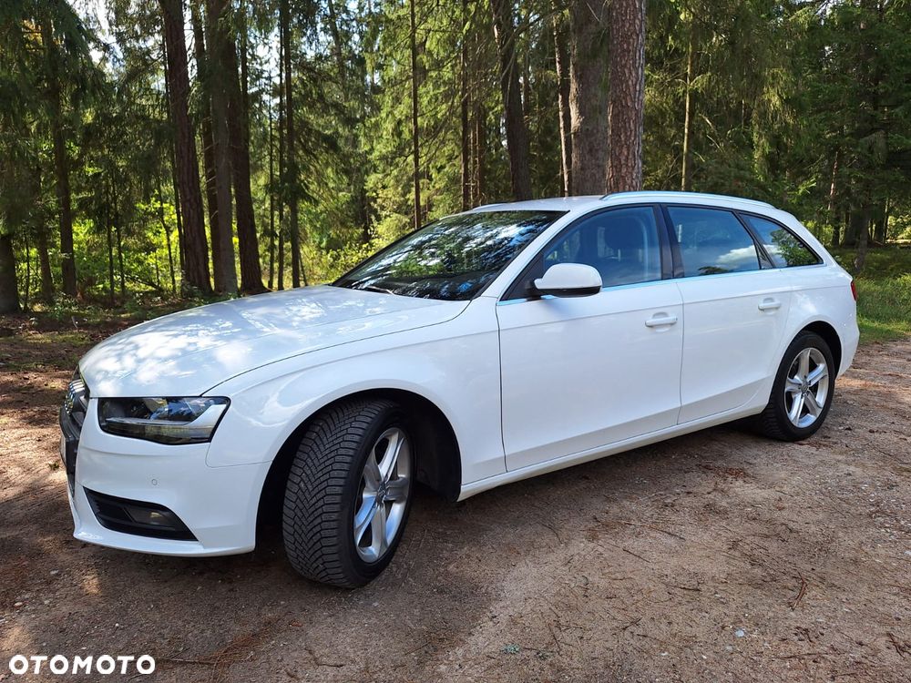Audi A4 Avant 2.0 TDI S tronic - 10
