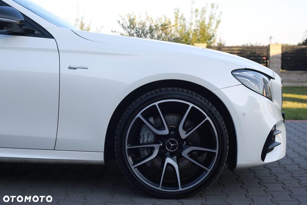 Mercedes-Benz Klasa E 43 AMG 4-Matic - 4