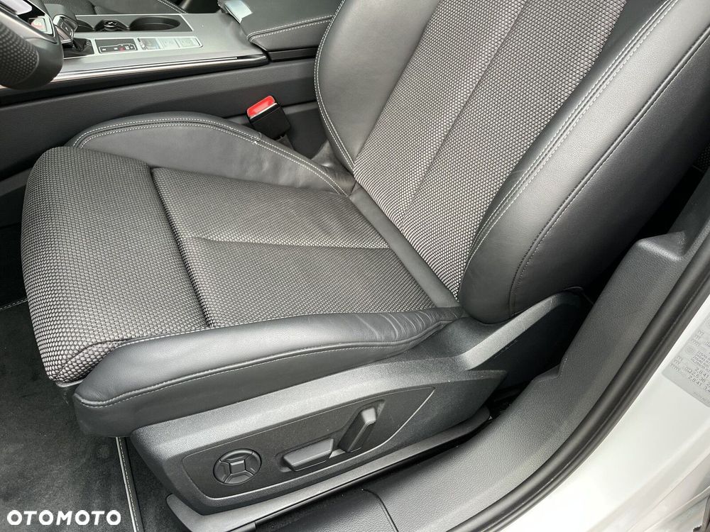 Audi A6 Avant - 15
