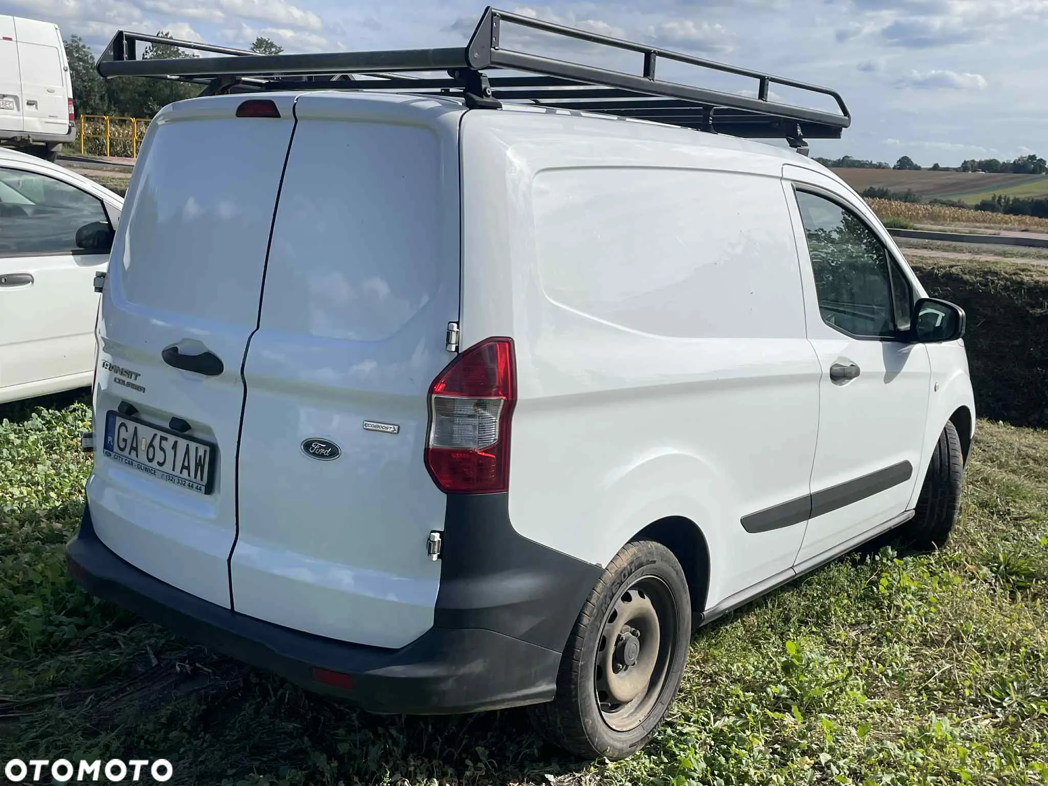 Ford Courier - 3