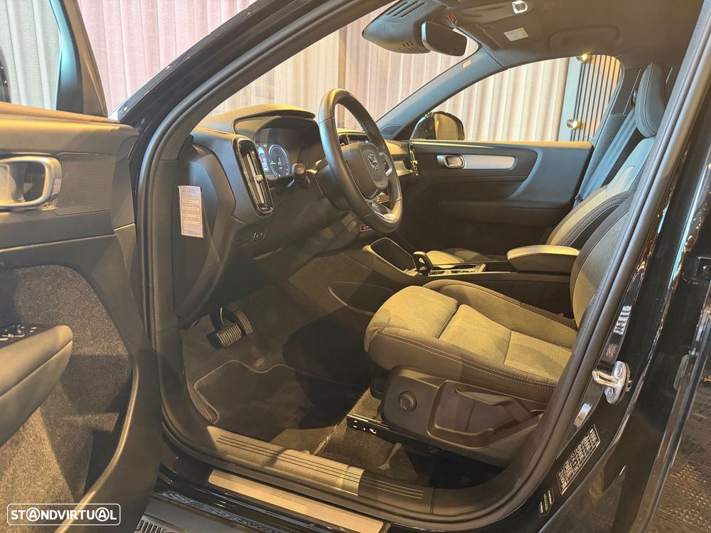 Volvo XC 40 T4 Recharge DKG Ultimate Bright - 15