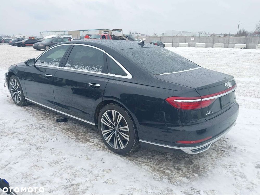 Audi A8 - 6