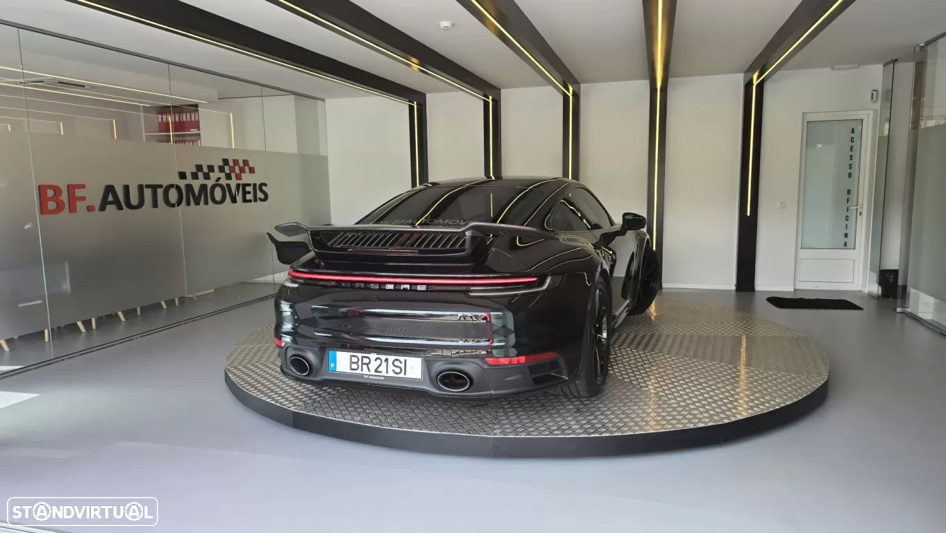 Porsche 911 (992) Carrera 4S PDK - 16