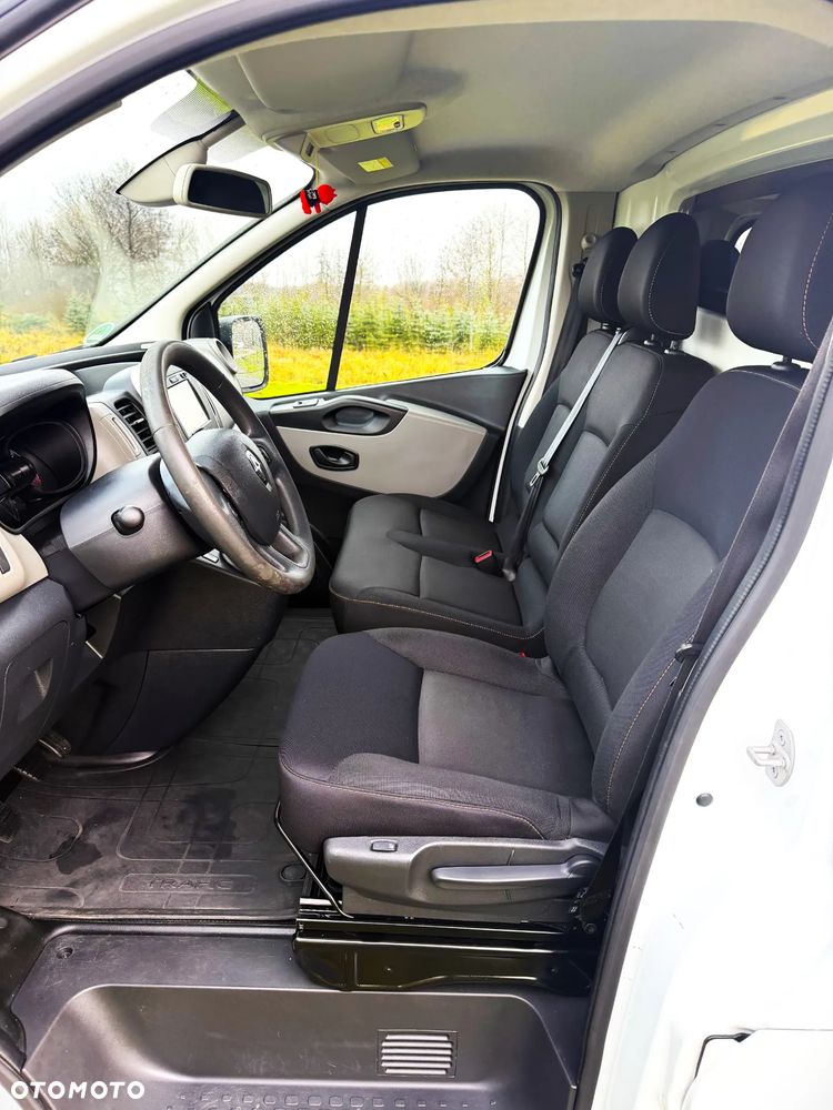 Renault Trafic - 8