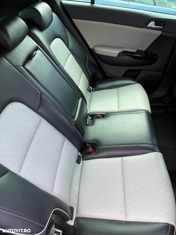Kia Sportage 1.6 T-GDI 7DCT 4x4 GT Line - 5
