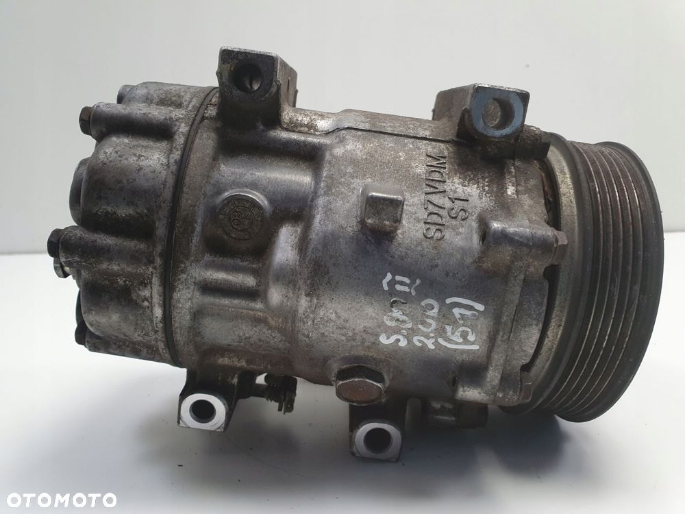 SPRĘŻARKA KLIMATYZACJI Volvo S40 II V50 2.0 D _ pompa 3M5H-19D629-HE - 4