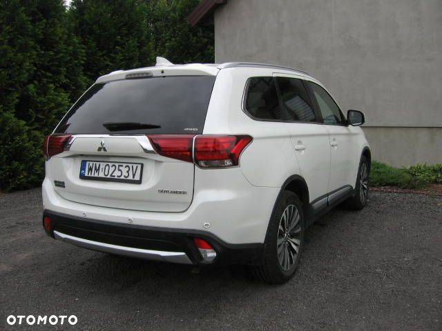 Mitsubishi Outlander 2.0 Intense + SDA 4WD CVT - 8