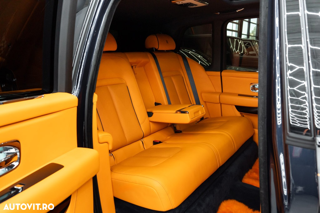 Rolls-Royce Cullinan Standard - 17