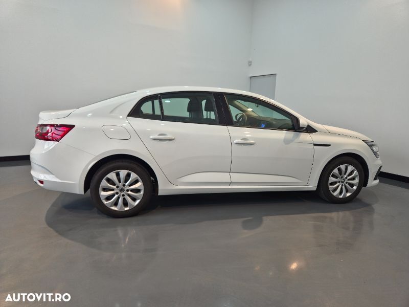 Renault Megane TCe 114 GPF Life - 5
