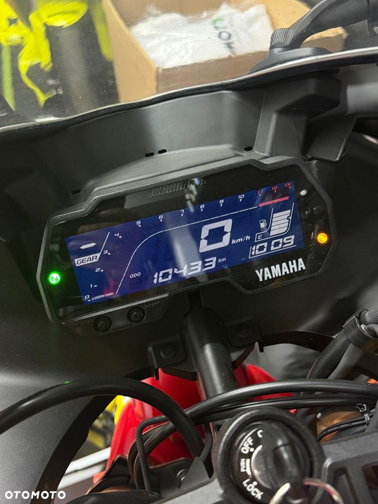 Yamaha YZF - 5