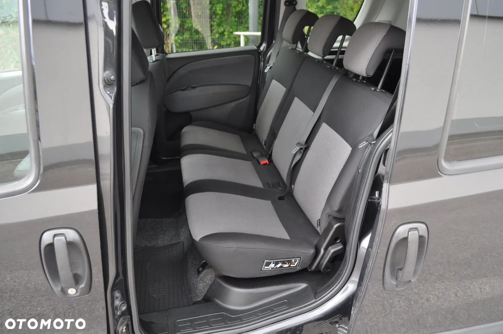 Fiat Doblo 1.4 T-Jet 16V Emotion - 17