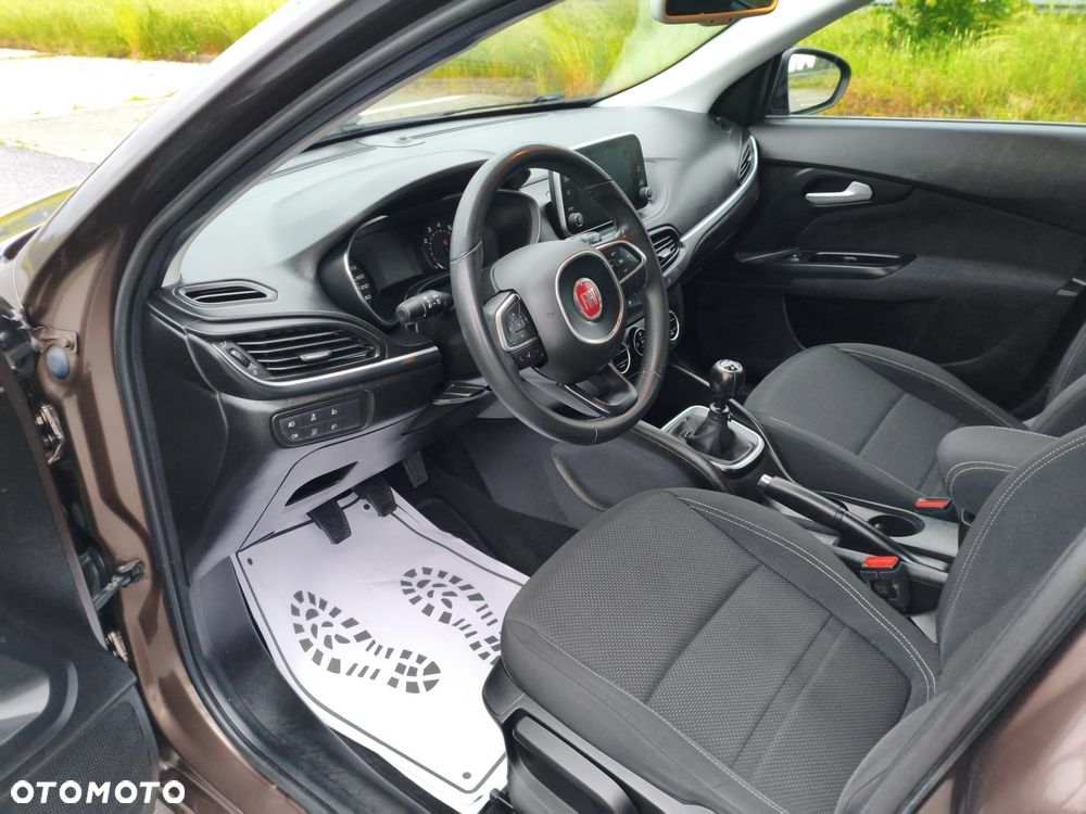 Fiat Tipo 1.4 T-Jet Lounge - 27