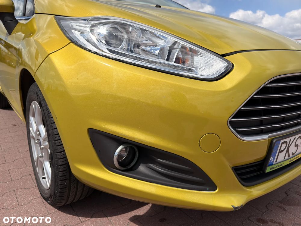 Ford Fiesta 1.0 EcoBoost STart-Stop Titanium - 18