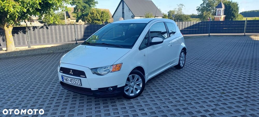 Mitsubishi Colt - 15