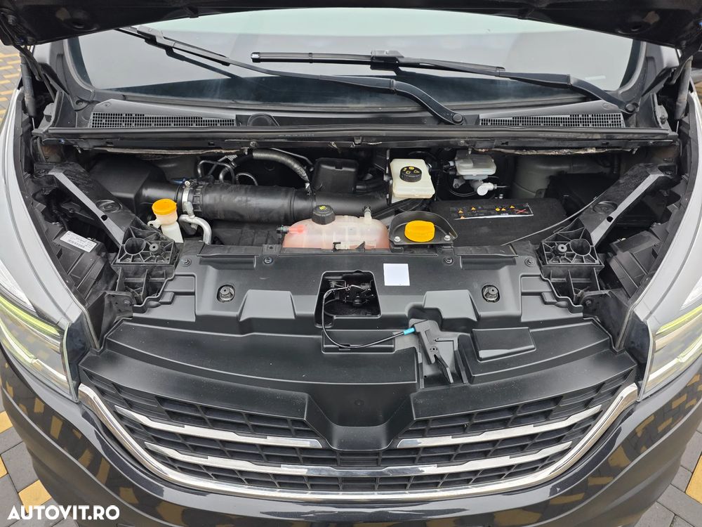Renault Trafic - 19