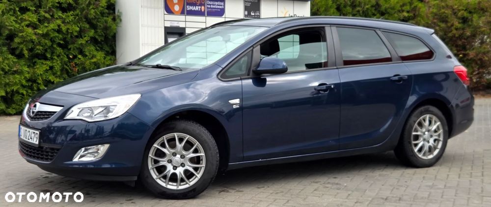 Opel Astra 1.6 Turbo 150 Jahre - 6