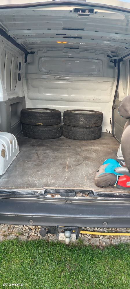Renault TRAFIC - 15