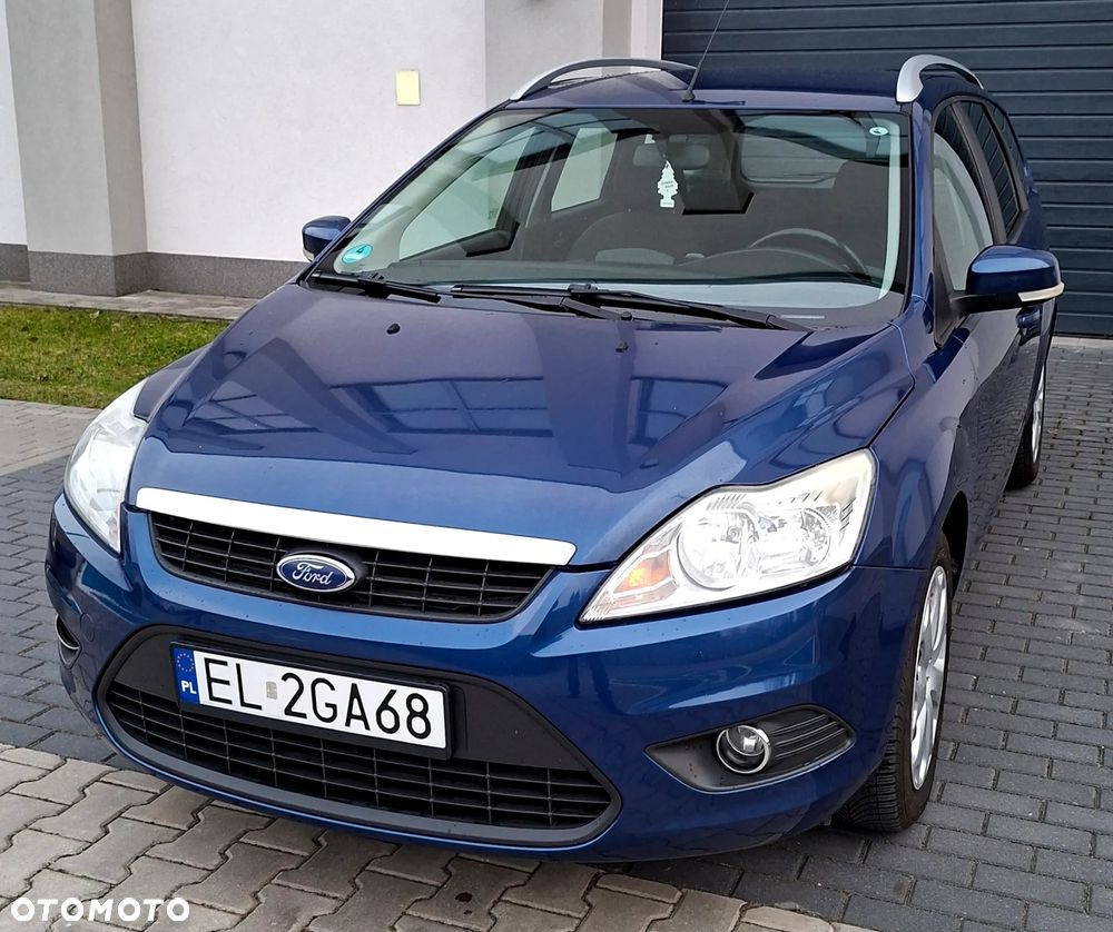 Ford Focus 1.6 16V Style+ - 10