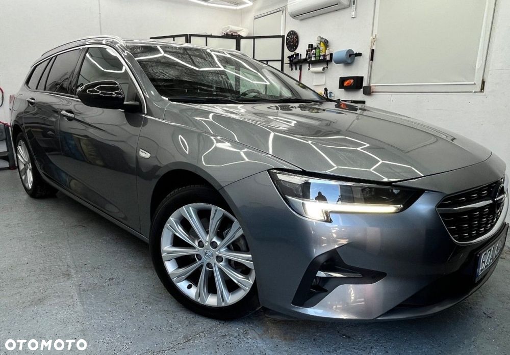 Opel Insignia - 11