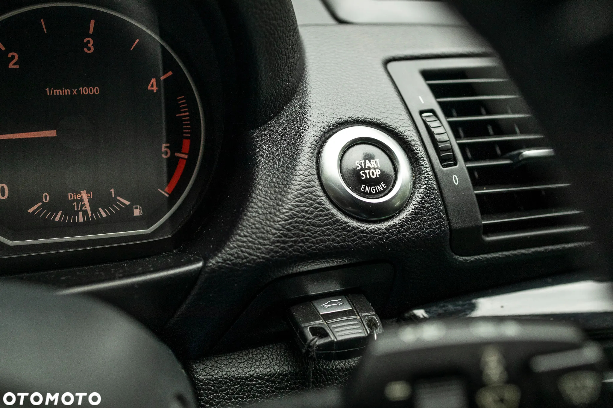 BMW Seria 1 118d - 4