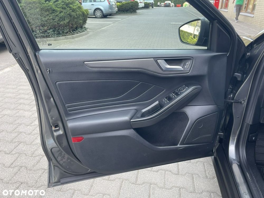 Ford Focus - 18