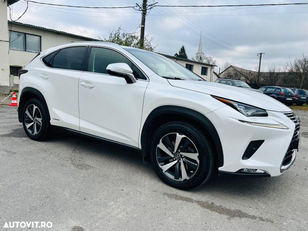 Lexus Seria NX 300h AWD Executive Plus - 2