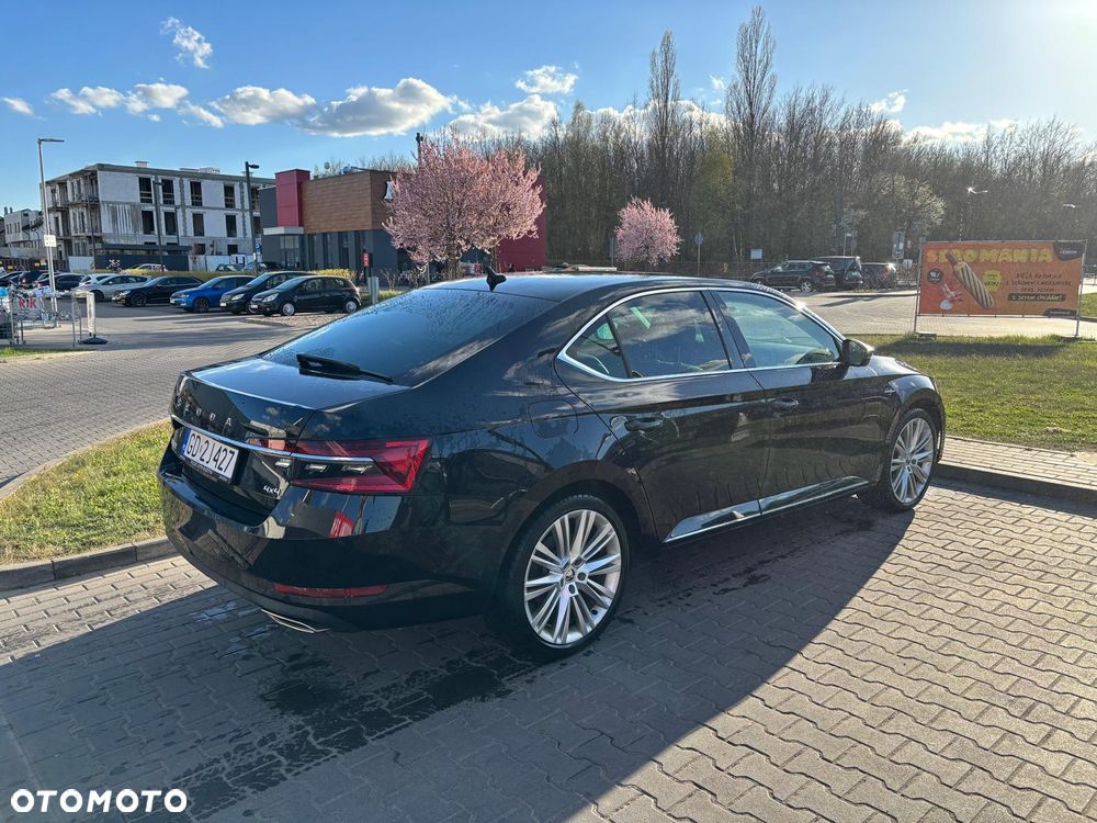 Skoda Superb 2.0 TSI 4x4 L&K DSG - 4