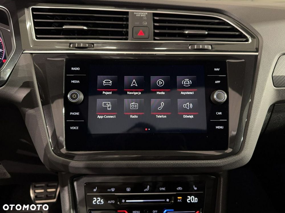 Volkswagen Tiguan - 25