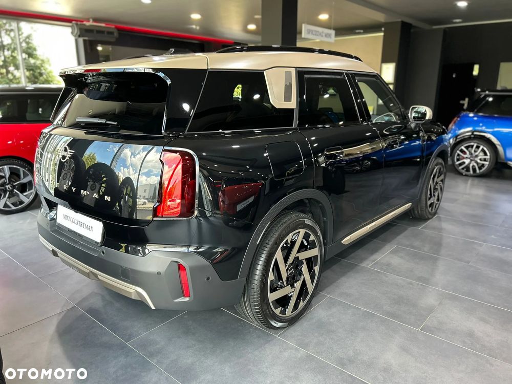 MINI Countryman C mHEV Linia Favoured - 4